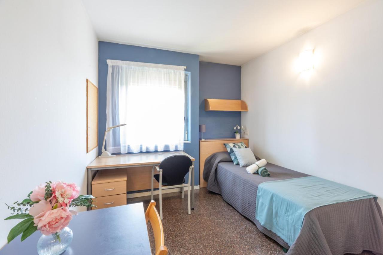 Apartament Residencia Universitaria Resa La Ciutadella *