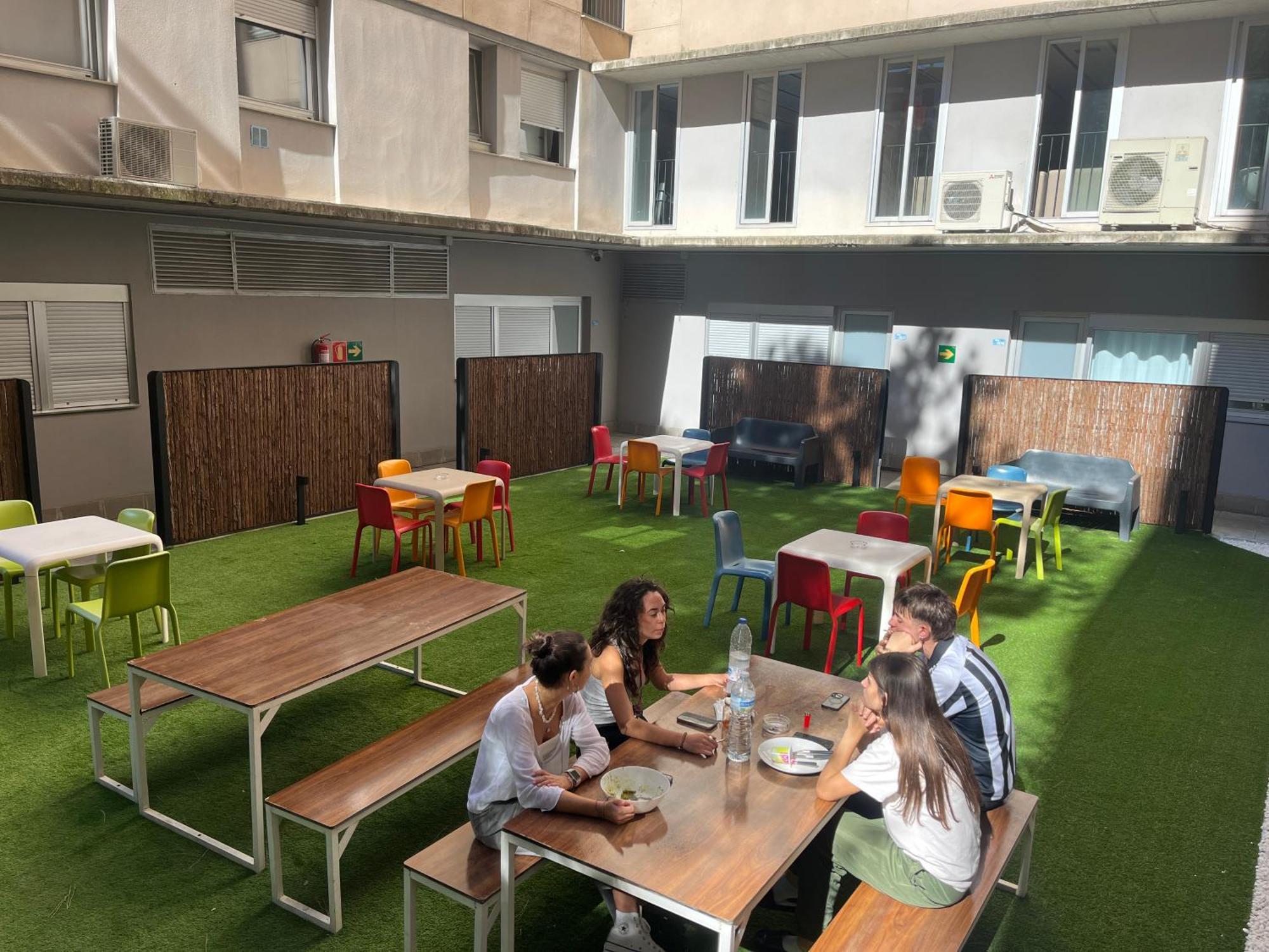 Apartament Residencia Universitaria Resa La Ciutadella *